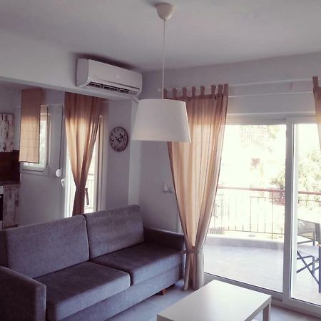 Melistalia Appartment 1 Nea Michaniona Bagian luar foto