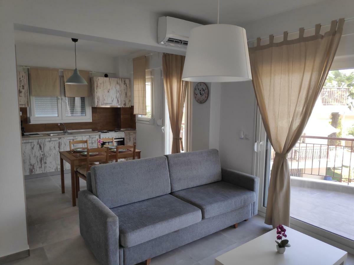 Melistalia Appartment 1 Nea Michaniona Bagian luar foto