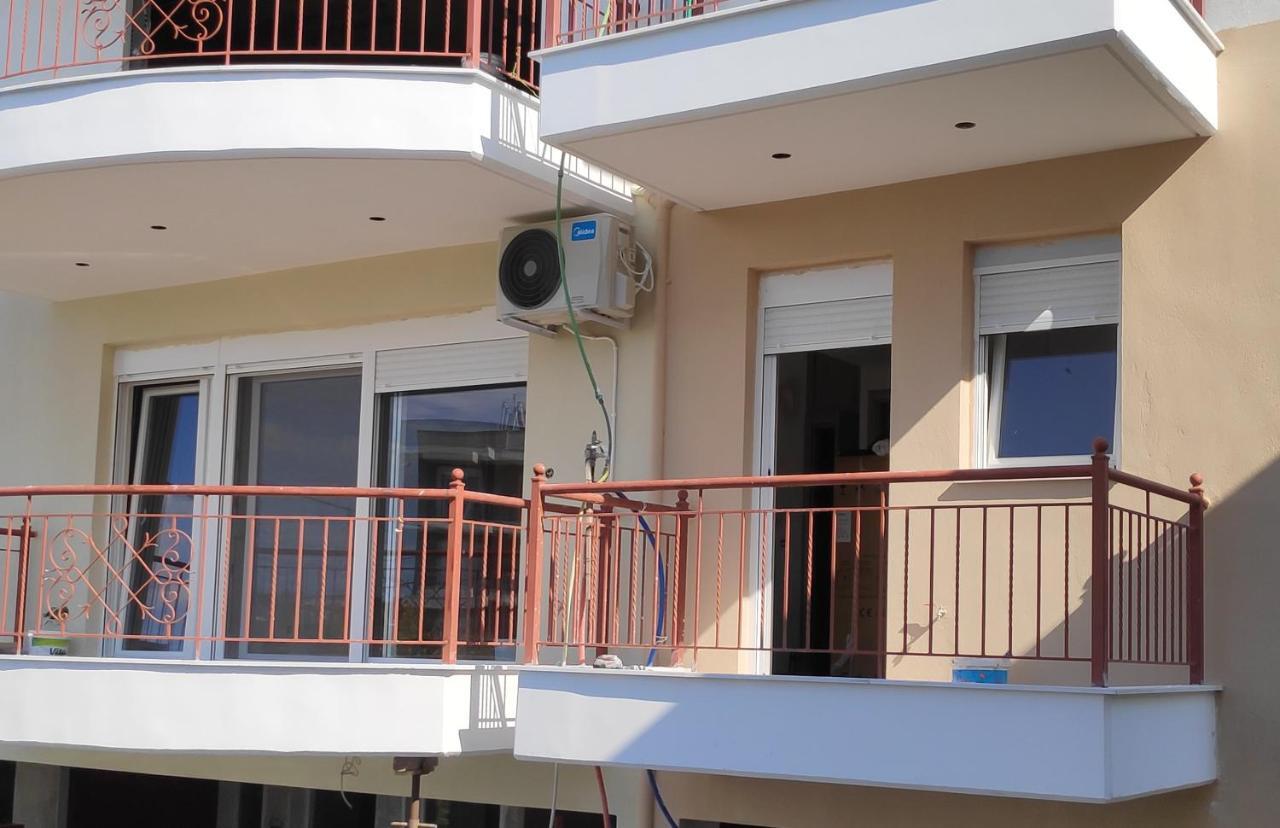Melistalia Appartment 1 Nea Michaniona Bagian luar foto